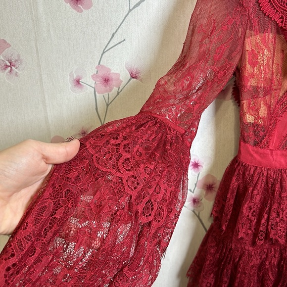 Self-Portrait size 2 red lace midi dress - Picture 6 of 16